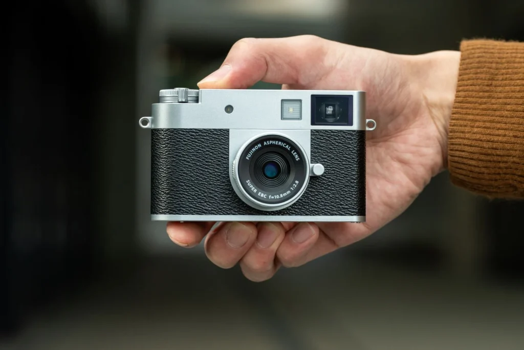 Fujifilm X Half: A Retro Digital Camera That Feels Like Film 5 Fujifilm X Half camera options
